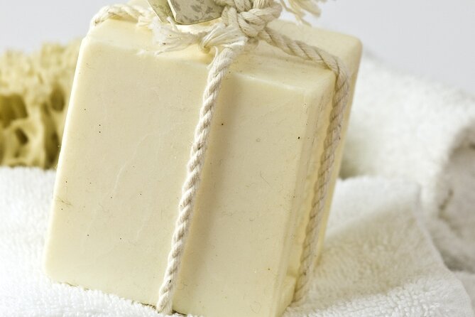 Paris 1e: Soap Making Workshop (Cold process soap making) - Good To Know  