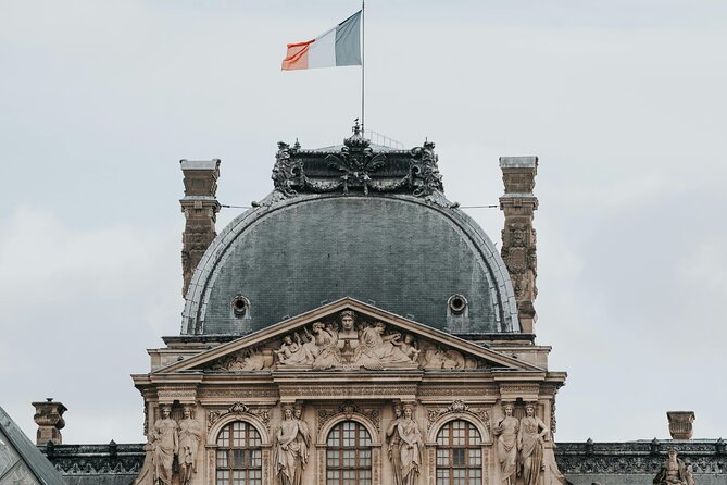 Paris Louvre Museum with 1/2/3 Days HOHO Combos - Good To Know
