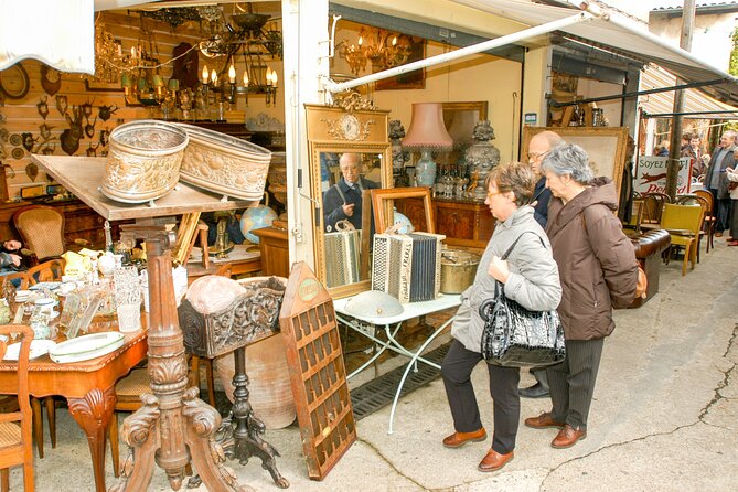 Paris: Saint Ouen Flea Market Guided Tour with Local Guide - Good To Know