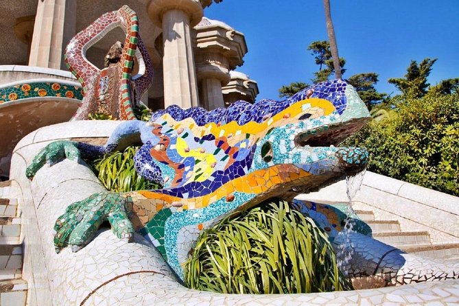 Park Güell with Skip the line tickets and Hotel Pickup - Good To Know