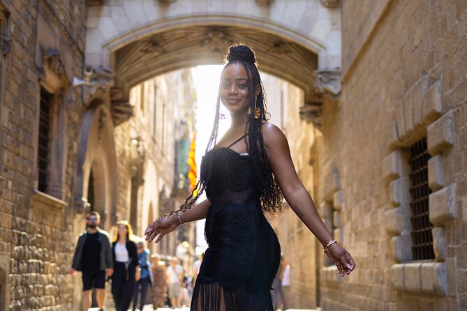 Photography tour in Barcelona with a professional photographer - Good To Know