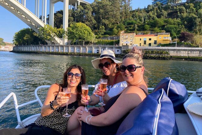 Port:Douro private cruiser (only for you) 6 bridges/sunset - Good To Know