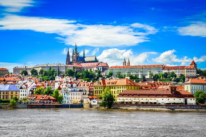 Prague: Castle Entry Ticket with Guide and River Cruise - Good To Know