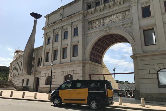 Private 2 Hours Sightseeing Tour in Barcelona - Good To Know  