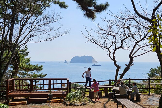 Private 2Days Tour a lot of Experience Driver in jeju island - Exploring Jeju Island in Style: A Deep Dive into the 2-Day Private Tour