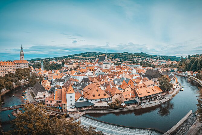 Private Driver from Prague to Vienna with a Stop in Cesky Krumlov - Good To Know
