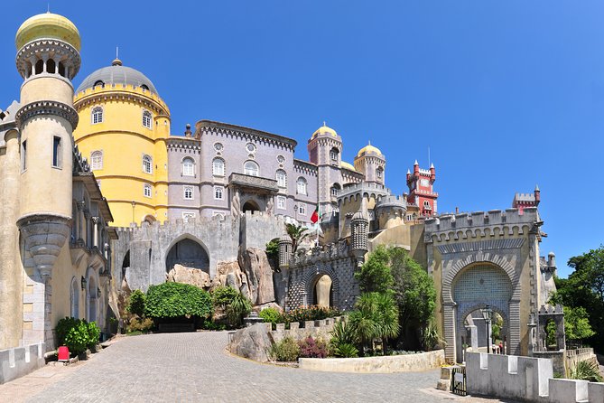 Private Half Day Tour to Sintra and Pena Palace from Lisbon - Good To Know