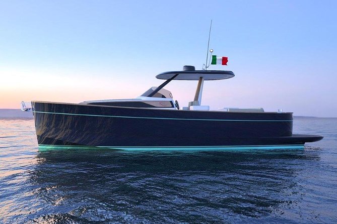 Private Ischia & Procida Tour FD with a Gozzo Apreamare 35ft - Exploring the Charm of Ischia & Procida on a Private Gozzo Boat Tour