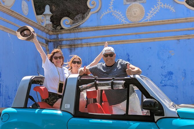 Private Local Sintra Tour: Palaces & Coast by Classic Car or Jeep - The Experience in Detail