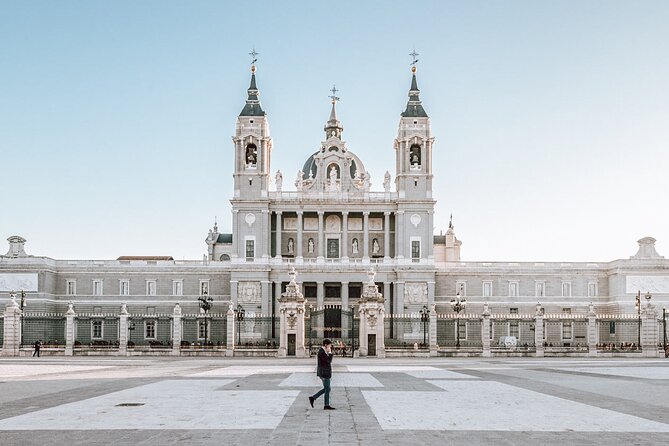 Private Madrid Bike Tour with Friendly Local Guide - An In-Depth Breakdown of the Itinerary