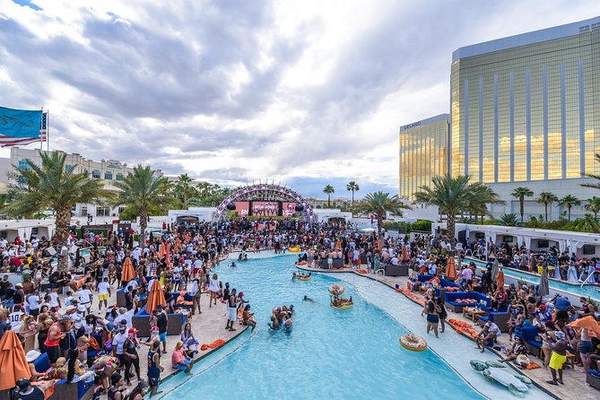 Private Party Bus Dayclub Crawl - Good To Know