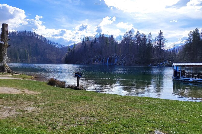 Private Roundtrip Transfer from Zadar to Plitvice National Park - Good To Know