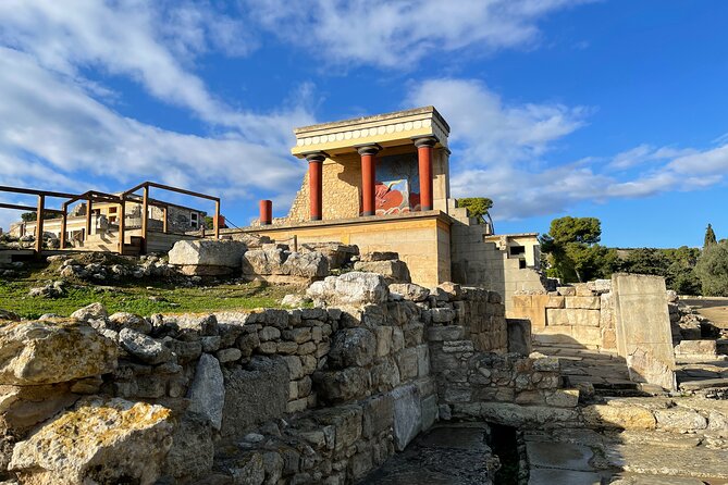 Private Tour of Knossos Minoan Palace and Archaeological Museum - A Closer Look at the Itinerary