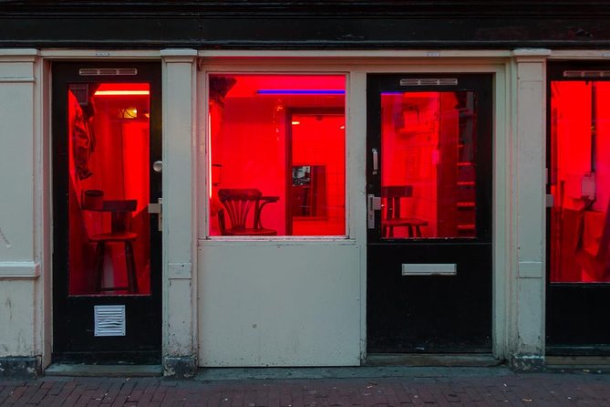 Private tour of Red Light District. English or Spanish