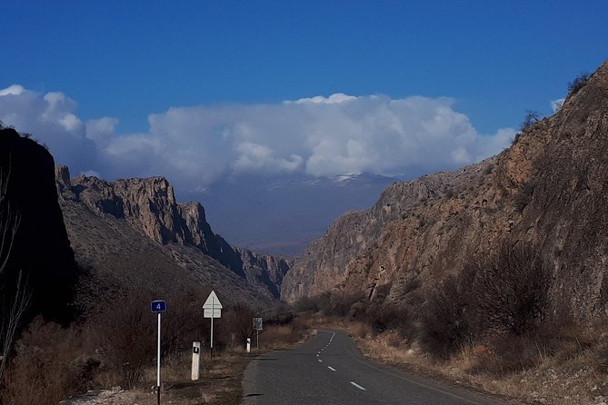 Private tour to Areni, Tatev cable car and Tatev monastery - Exploring Armenia’s South: A Private Tour to Areni, Tatev Cable Car, and Monastery