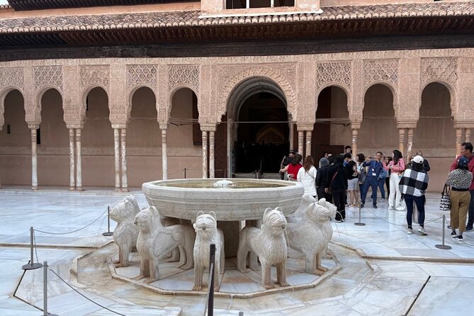 Private Walk of the Alhambra and Nasrid Palaces - Good To Know