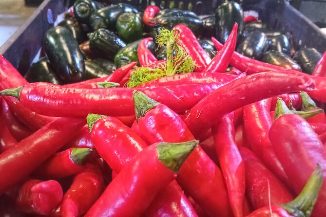 Regional food experience in Ponta Delgada - Exploring the Flavors of Ponta Delgada: A Regional Food Experience