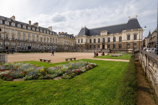 Rennes: Private guided walking tour of the city centre - Good To Know