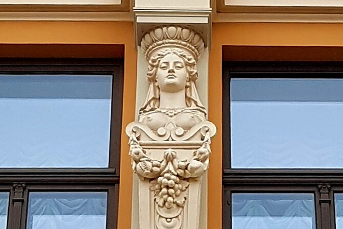 Riga Sightseeing Tour for First Time Visitors - Good To Know