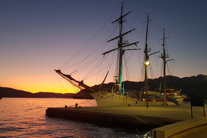 Romantic Sunset Tour in Boka Bay by Speedboat - Good To Know