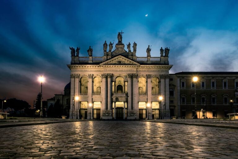 Rome by Night: Golf Cart Tour, Iconic Sights & Franciacorta