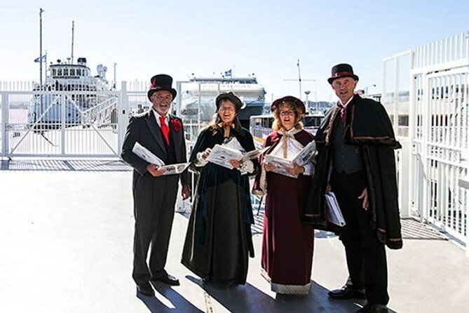 San Diego Christmas Eve Dinner Buffet Cruise - Why This Cruise Offers Great Value