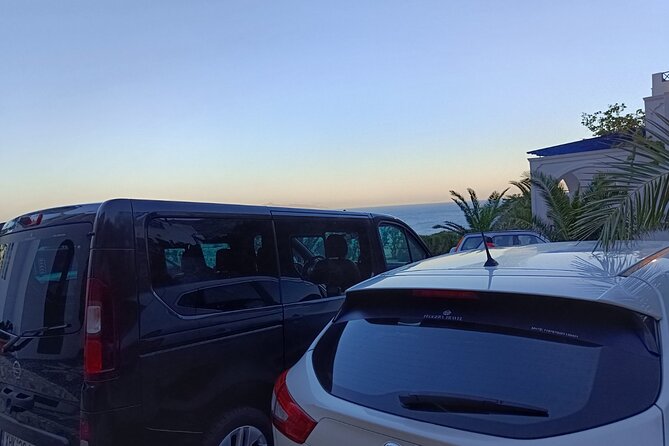 Santorini Private Airport Transfer - Santorini Private Airport Transfer: A Stress-Free Start to Your Island Adventure