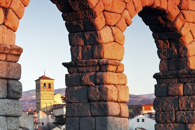 Segovia from the Aqueduct to the Alcazar: A Self-Guided Audio Tour - Segovia from the Aqueduct to the Alcázar: A Self-Guided Audio Tour