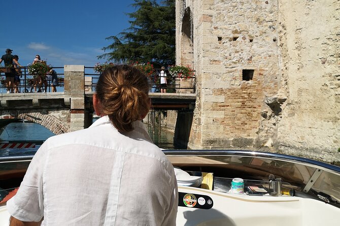 Sirmione off the Crowds Boat and Walking Tour with a Drink - Good To Know