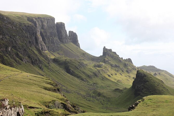 Skye Fairy Pools/ Fairy Glen/ Quiraing/ Kilt rock / Old Man Storr - Good To Know