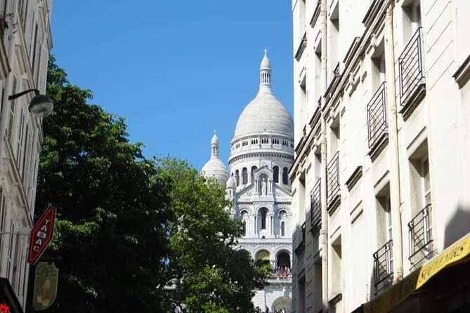 Small group visit to the Montmartre district in Italian - Good To Know