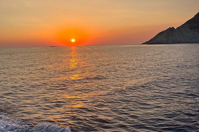 Sunset Boat Tour with Aperitif on the Amalfi Coast - Good To Know