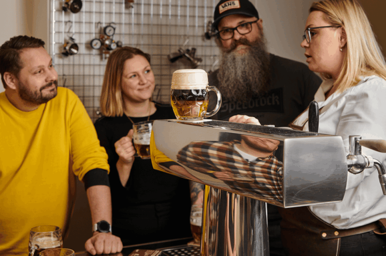 The School of Beer: Traditional Czech Art of Pouring Beer