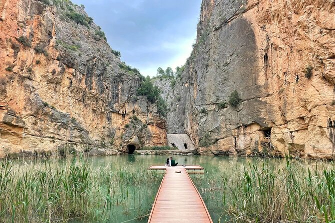 The suspension bridges of Chulilla from Alicante - Discovering the Suspension Bridges of Chulilla from Alicante: An In-Depth Review