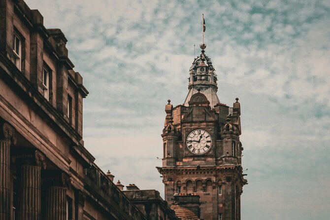 The Ultimate Edinburgh City Hike including Old and New Town - Good To Know