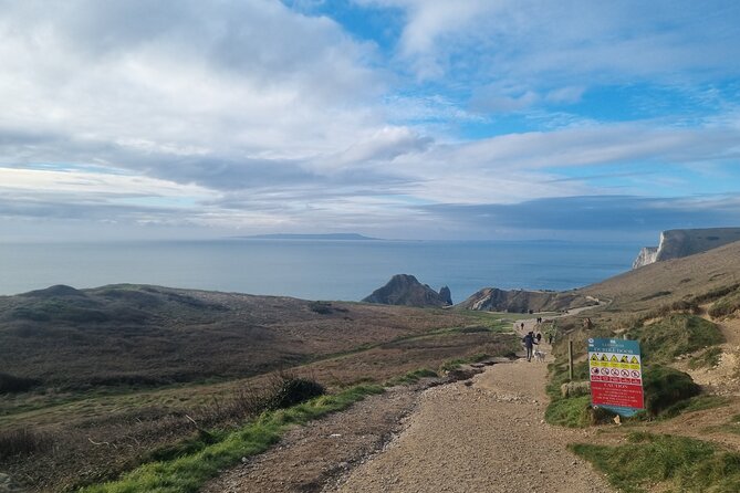 Tour of East Dorset-Durdle Door, Corfe Castle, Lulworth & more. - Good To Know