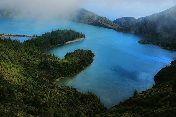 Tour to Sete Cidades, Lagoa do Fogo and Furnas - Experience São Miguel’s Natural Wonders with a Private Tour