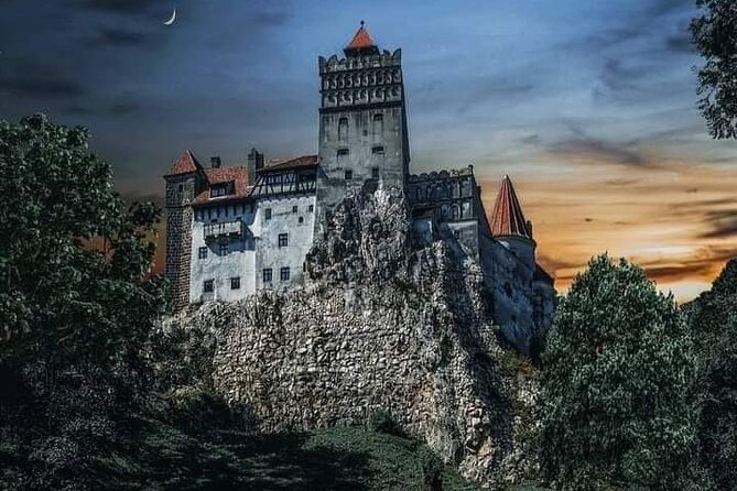 Transfer Bucharest -Brasov with Targoviste and Bran Castle visits - Good To Know