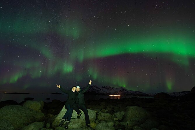 Tromsø Northern Lights with Campfire and Professional Photos - A Closer Look at the Tromsø Northern Lights Tour