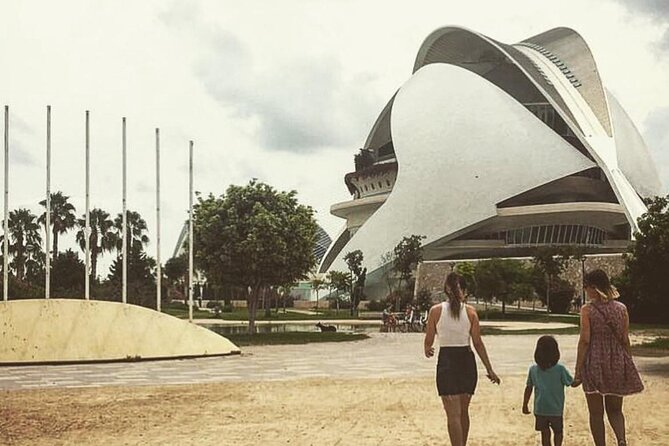Valencia: City of Arts and Sciences Private Walking Tour - Good To Know