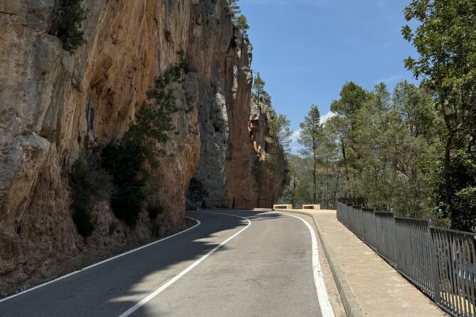 Valencia Tour Montanejos Hot Springs and Waterfall of the Bride - Discovering the Natural Wonders of Valencia: Montanejos Hot Springs & Waterfall of the Bride  