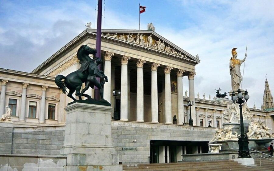 Vienna: Private Half-Day Sightseeing Tour with a Local - A Closer Look at the Tour Experience