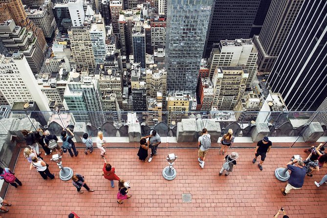 Visit the Museum of Modern Art & 3h Manhattan Walking Tour - Discovering New York: A Tour of Landmarks and Modern Art
