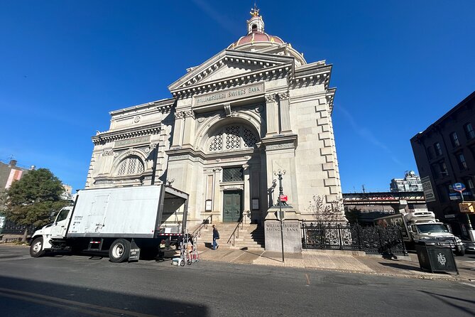Williamsburg Walking Tour: History, Hipsters, Hasids & Hops - An Honest Look at the Williamsburg Walking Tour: History, Hipsters, Hasids & Hops
