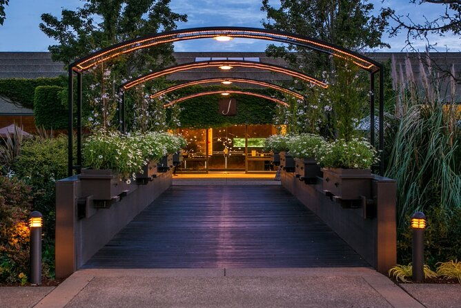 6 Hours Private Wine Tour in Healdsburg Featuring Coppola Winery - Practical Tips for Your Tour