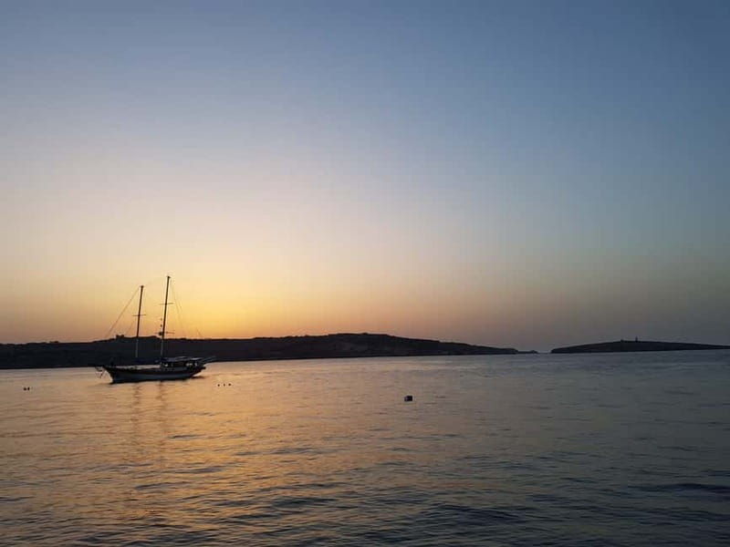Late afternoon cruise to the Blue Lagoon and seacaves - What’s Included and What You Might Need to Bring