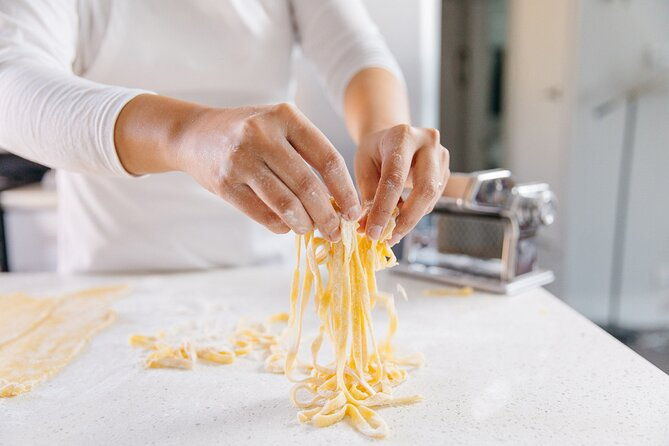 Make Alfredo Pasta at a Local Brewery in Phoenix - Detailed Breakdown of the Itinerary