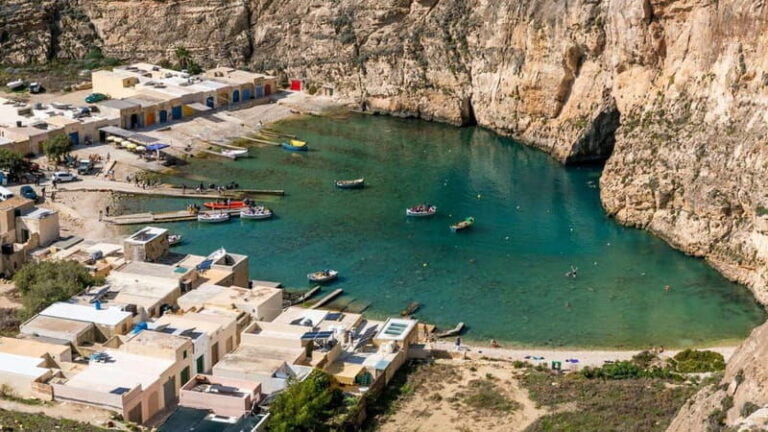 Malta: Private Jeep Tour of Gozo with Lunch - Good To Know