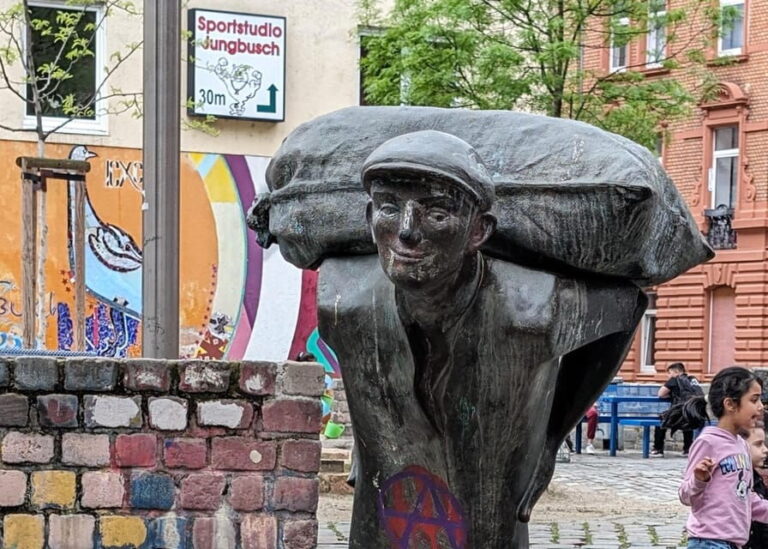 Mannheim, guided walking tour: Pulsating Jungbusch - What Makes This Tour Special?
