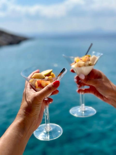 Milos: Kleftiko Morning Catamaran Cruise with Lunch & Drinks - What Makes This Tour Stand Out?